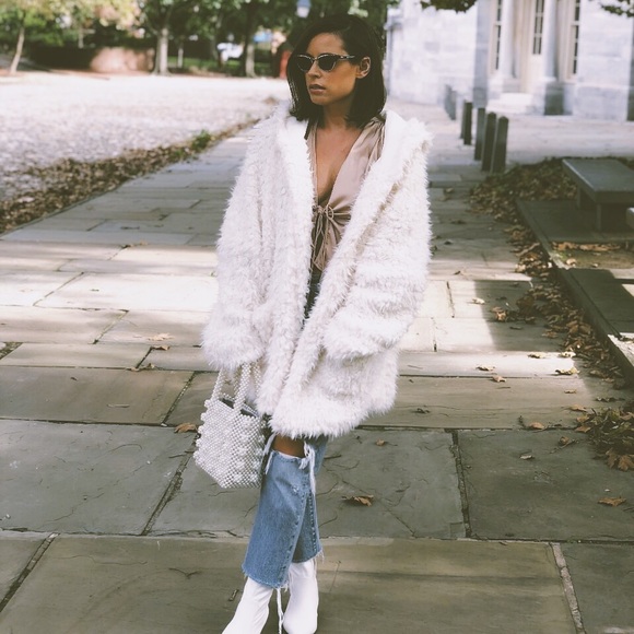 Last 1✨🆕Lena Cream Teddy Faux Fur Jacket - Picture 5 of 8